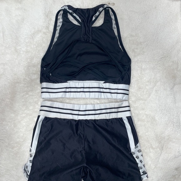 Top Gun All-Stars Practice Set Size SMALL CHEER🖤🤍 - Picture 2 of 2